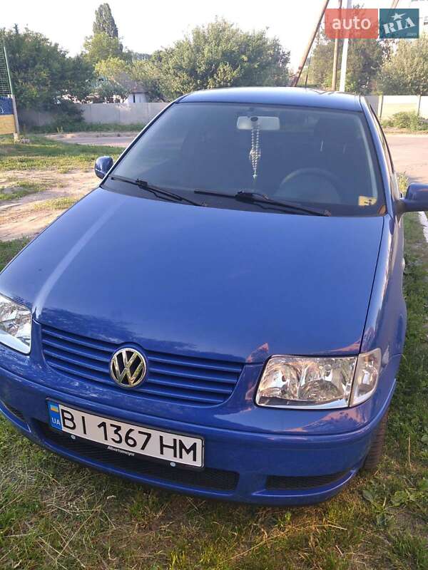 Хетчбек Volkswagen Polo 2001 в Полтаві