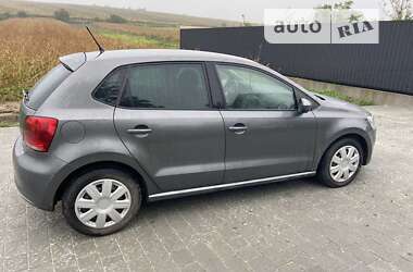 Хэтчбек Volkswagen Polo 2010 в 