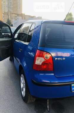 Хэтчбек Volkswagen Polo 2004 в Киеве