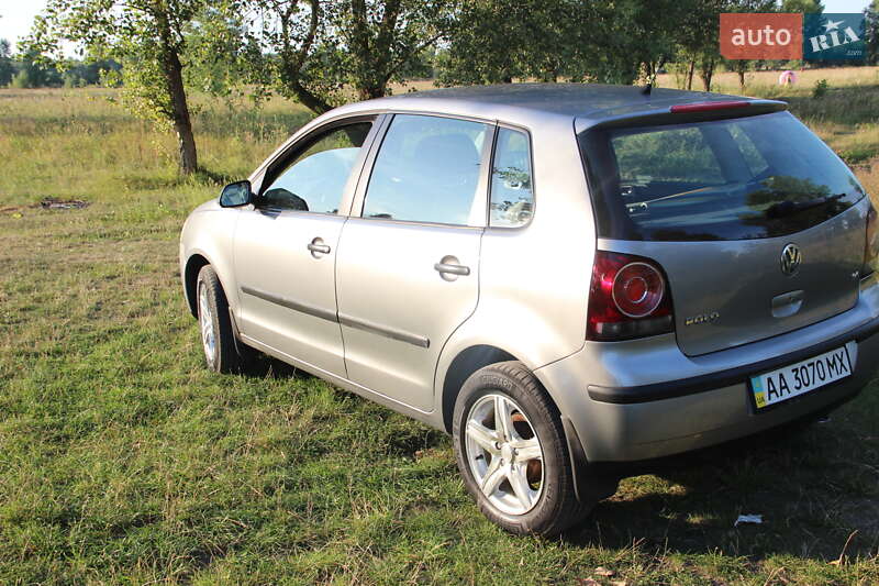 Хэтчбек Volkswagen Polo 2008 в Киеве
