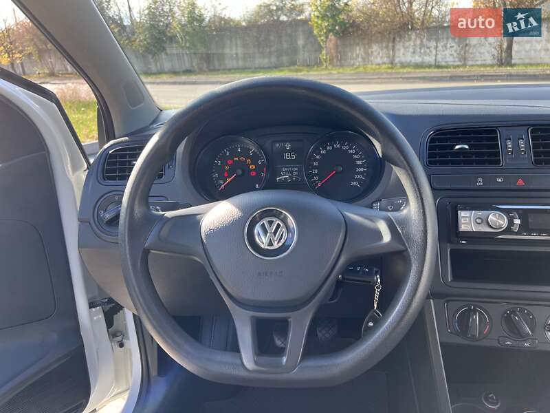 Хетчбек Volkswagen Polo 2016 в Львові