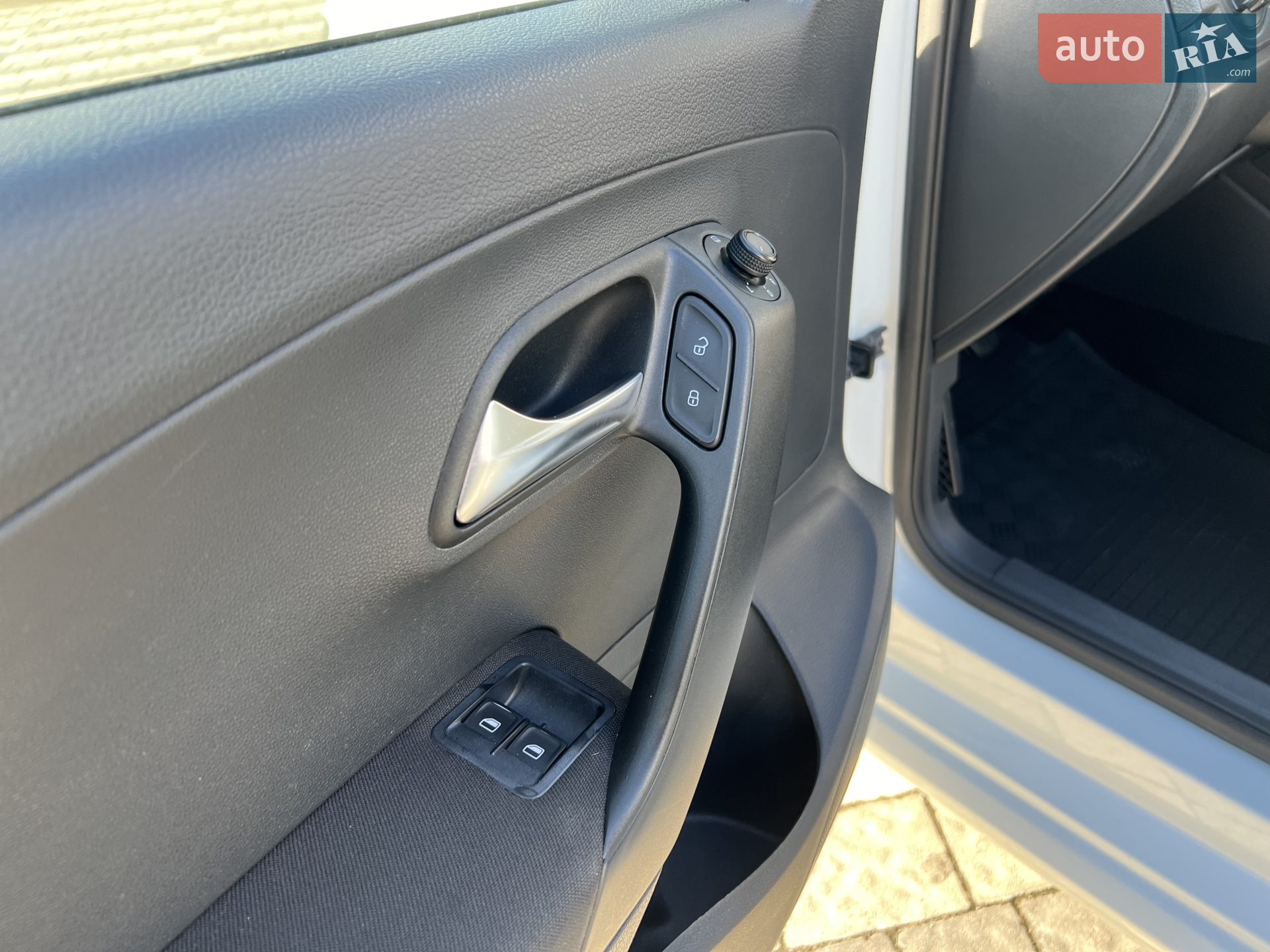 2016 Volkswagen Polo - мініатюра 20