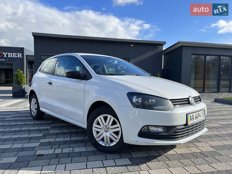 Хетчбек Volkswagen Polo 2016 в Львові