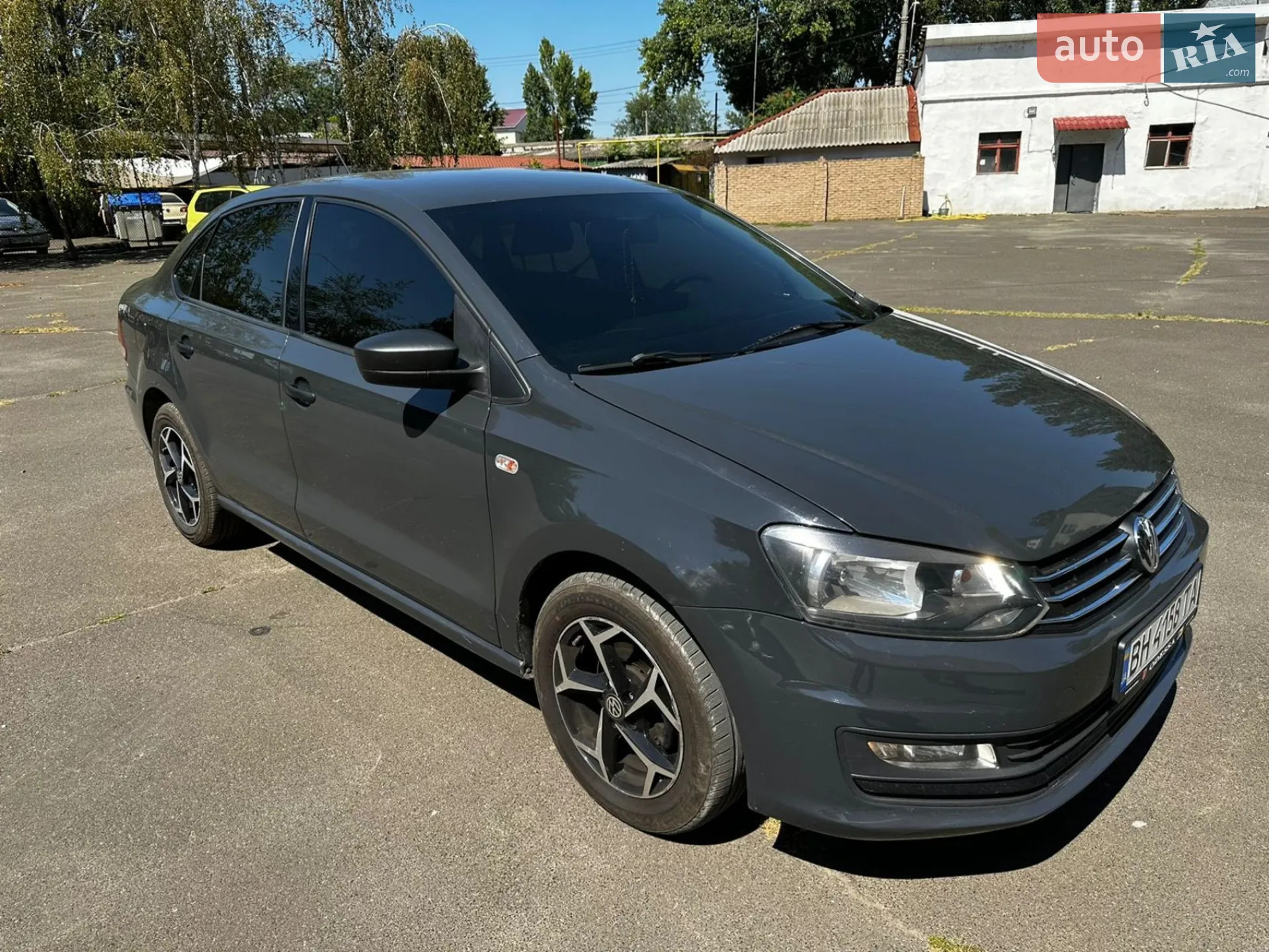 2016 Volkswagen Polo - мініатюра 2