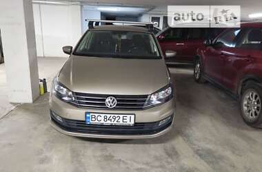 Седан Volkswagen Polo 2015 в Львове