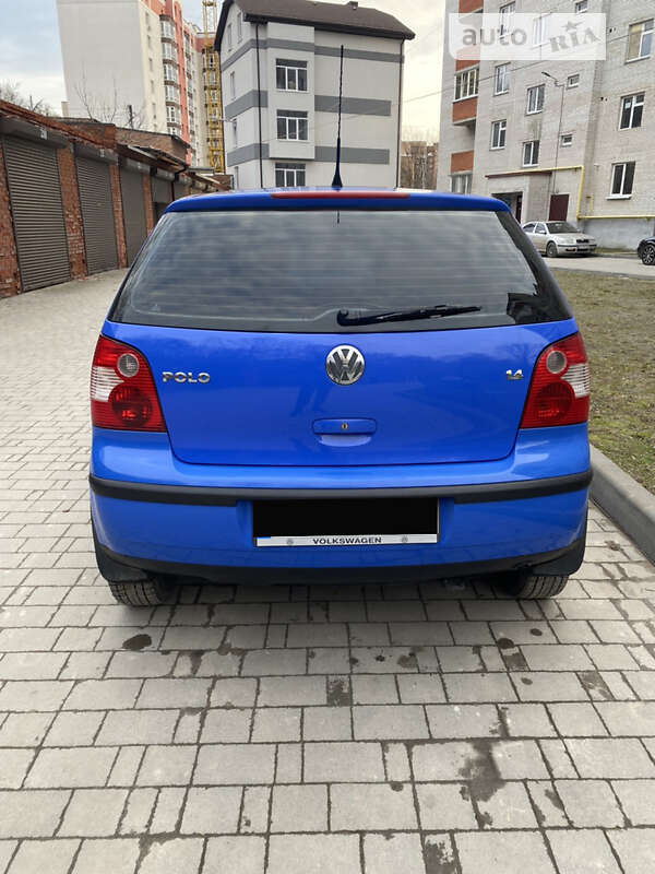 Хетчбек Volkswagen Polo 2002 в Дубровиці