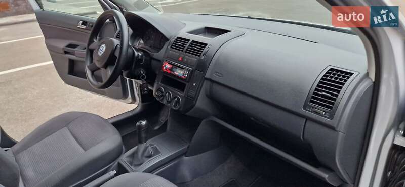 Хэтчбек Volkswagen Polo 2002 в Нежине