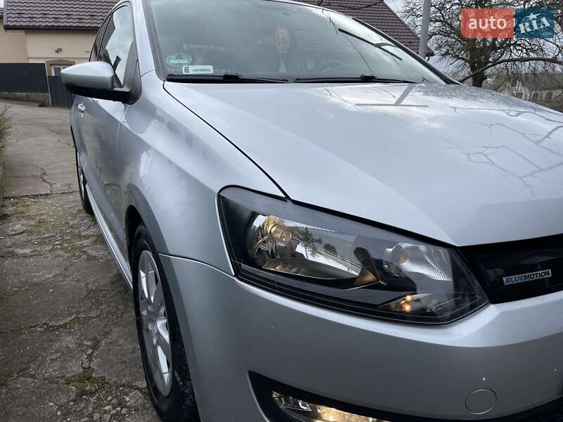 Хэтчбек Volkswagen Polo 2011 в Городенке