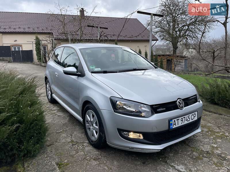 Хэтчбек Volkswagen Polo 2011 в Городенке
