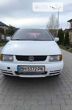 Хэтчбек Volkswagen Polo 1997 в Одессе