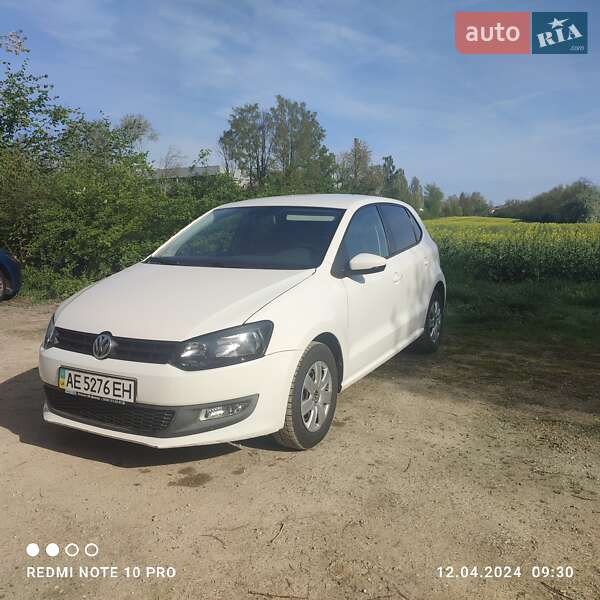 Хэтчбек Volkswagen Polo 2010 в Ужгороде