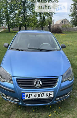 Хетчбек Volkswagen Polo 2006 в Запоріжжі