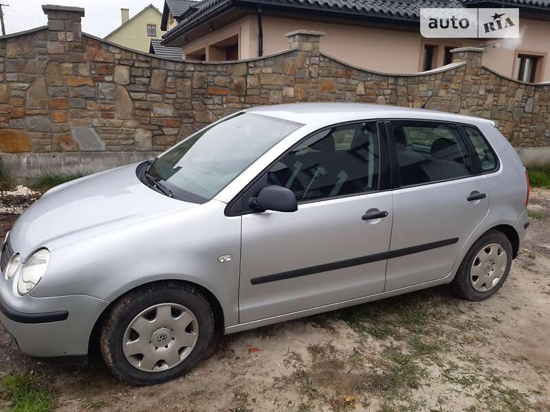 Хэтчбек Volkswagen Polo 2002 в Львове