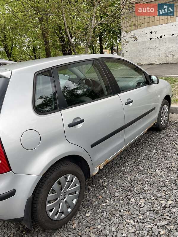 Хэтчбек Volkswagen Polo 2003 в Харькове