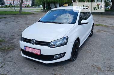 Хэтчбек Volkswagen Polo 2010 в Луцке