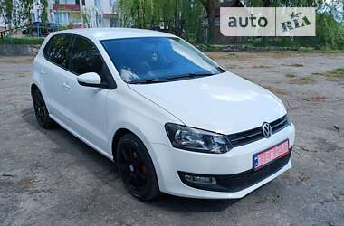 Хэтчбек Volkswagen Polo 2010 в Луцке