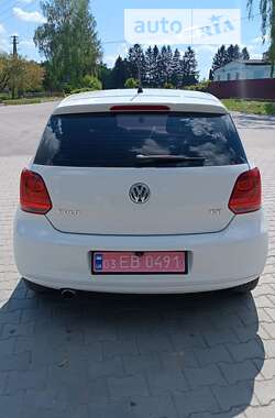 Хэтчбек Volkswagen Polo 2010 в Луцке