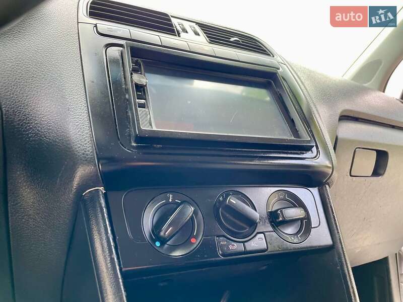 Хэтчбек Volkswagen Polo 2011 в Кременчуге