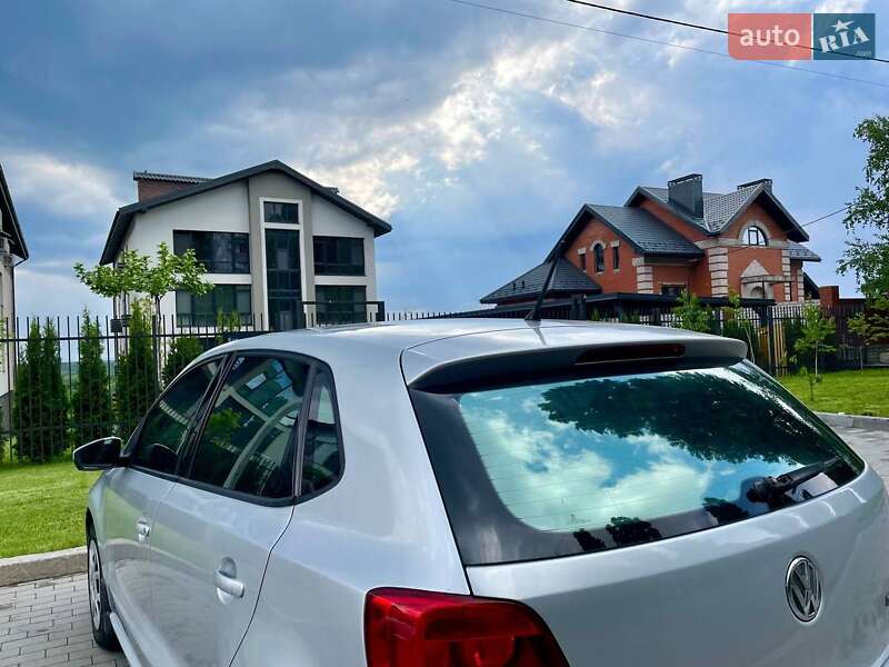 Хэтчбек Volkswagen Polo 2011 в Кременчуге