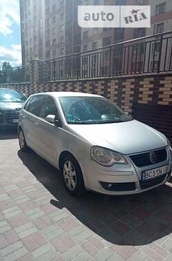 Хэтчбек Volkswagen Polo 2009 в Львове