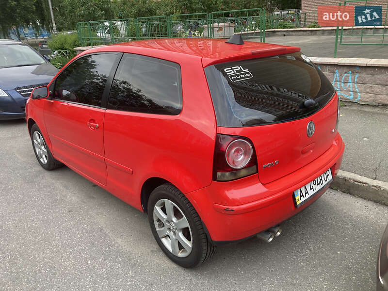 Хэтчбек Volkswagen Polo 2008 в Киеве