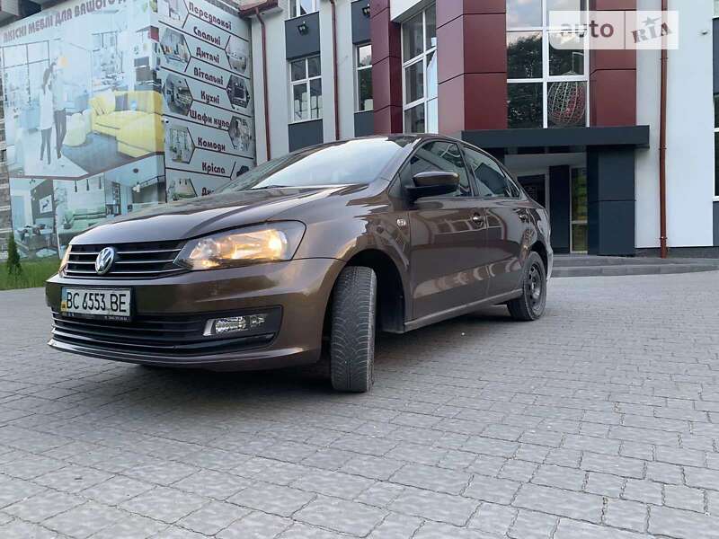Volkswagen Polo 2015