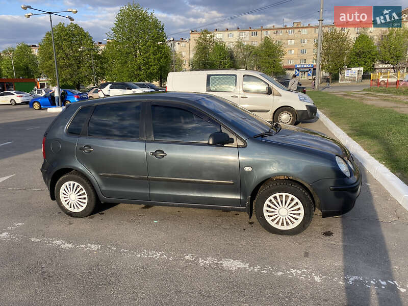 Хэтчбек Volkswagen Polo 2004 в Харькове