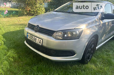 Седан Volkswagen Polo 2011 в Киеве