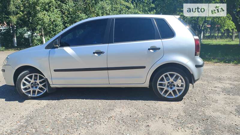 Хетчбек Volkswagen Polo 2005 в Глибокій