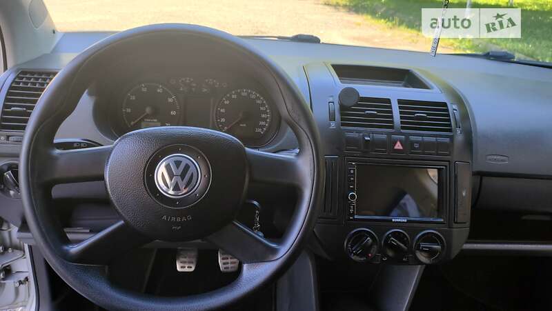 Хетчбек Volkswagen Polo 2005 в Глибокій