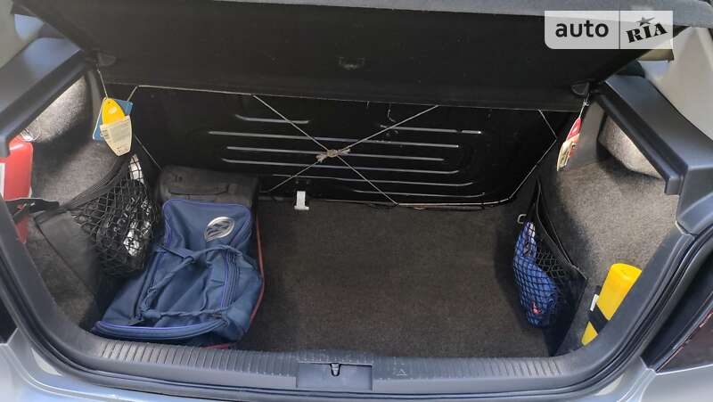 Хетчбек Volkswagen Polo 2005 в Глибокій