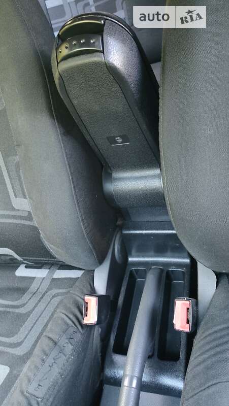 Хетчбек Volkswagen Polo 2005 в Глибокій