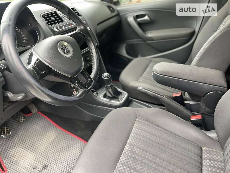 Хэтчбек Volkswagen Polo 2014 в Львове