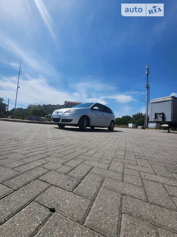 Хетчбек Volkswagen Polo 2008 в Мукачевому