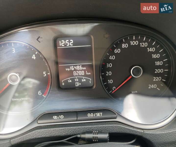 Хэтчбек Volkswagen Polo 2014 в Сумах