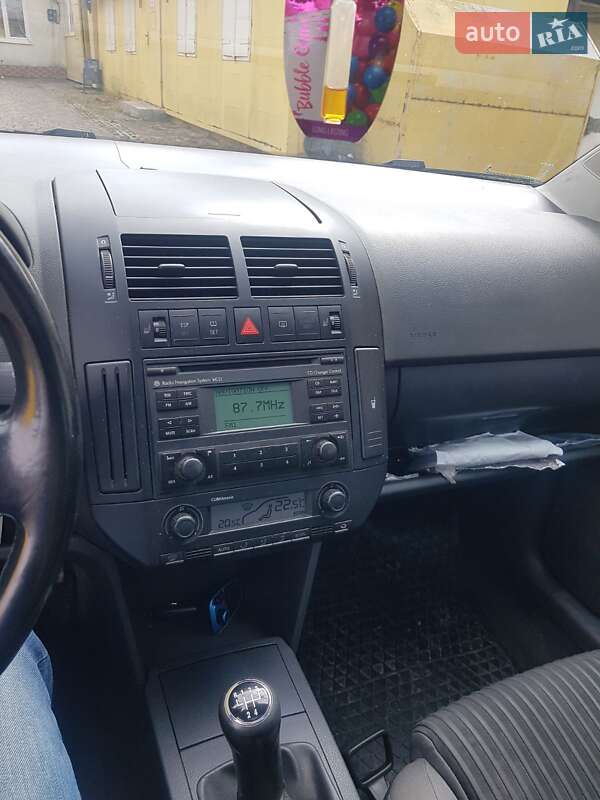 Хэтчбек Volkswagen Polo 2005 в Бориславе