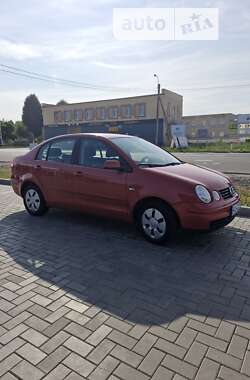 Седан Volkswagen Polo 2003 в Луцьку