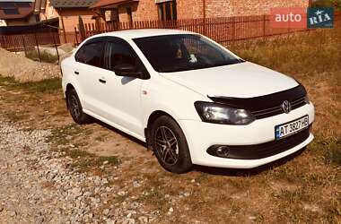 Седан Volkswagen Polo 2011 в Івано-Франківську