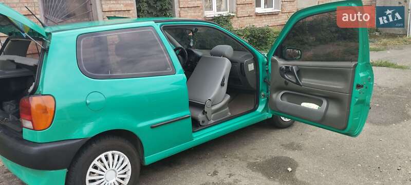 Хэтчбек Volkswagen Polo 1996 в Подольске