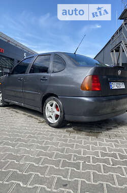 Седан Volkswagen Polo 1997 в Теребовлі