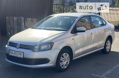 Седан Volkswagen Polo 2012 в Киеве