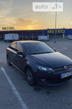 Седан Volkswagen Polo 2012 в Днепре