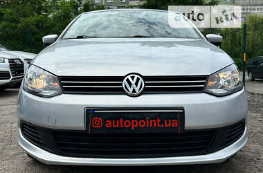 Седан Volkswagen Polo 2012 в Сумах