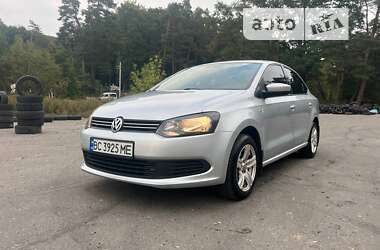 Седан Volkswagen Polo 2011 в Львове