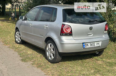 Хетчбек Volkswagen Polo 2008 в Рівному