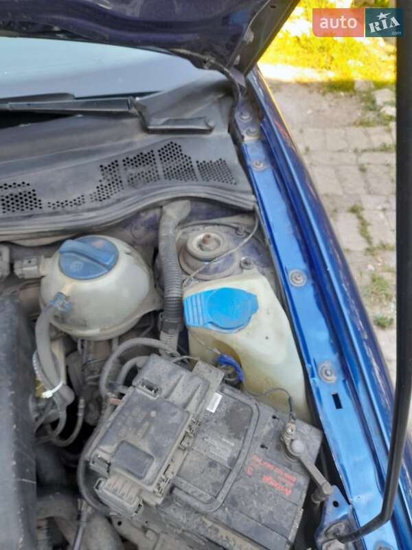 Хэтчбек Volkswagen Polo 1998 в Одессе