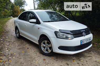 Седан Volkswagen Polo 2011 в Тернополе