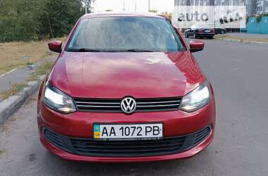 Седан Volkswagen Polo 2011 в Киеве