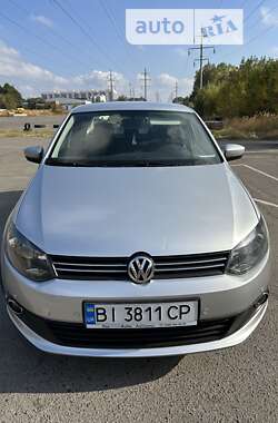 Седан Volkswagen Polo 2012 в Полтаве