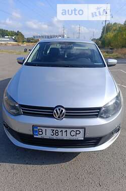 Седан Volkswagen Polo 2012 в Полтаве